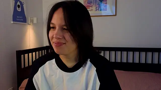 CamelliaDuford online show from 09.12.25