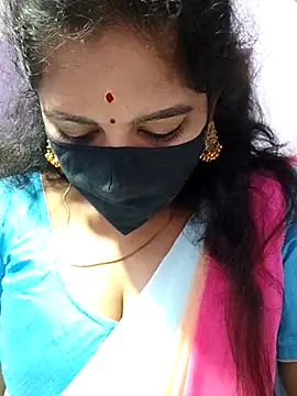 luci-queen online show from 09.20.25