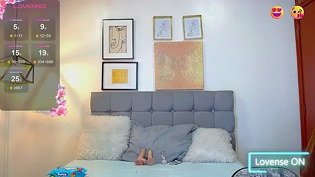  naomi s online show from 05.14.26