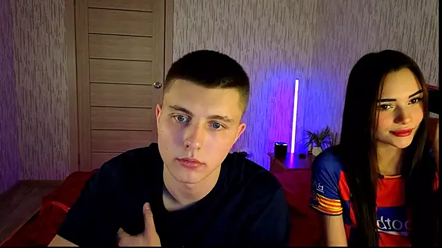 Snapshot of Denisx444 chatting on 10.24.25 Denisx444 online show from 10.24.25