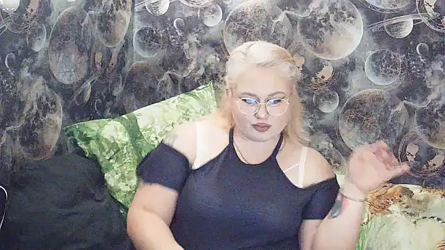 Mirabel  online show from 09.16.25