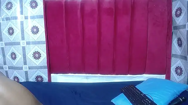 Amber-Diamondxxx online show from 09.12.25