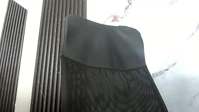 Snapshot of CamelyHott chatting on 09.26.25 CamelyHott online show from 09.26.25