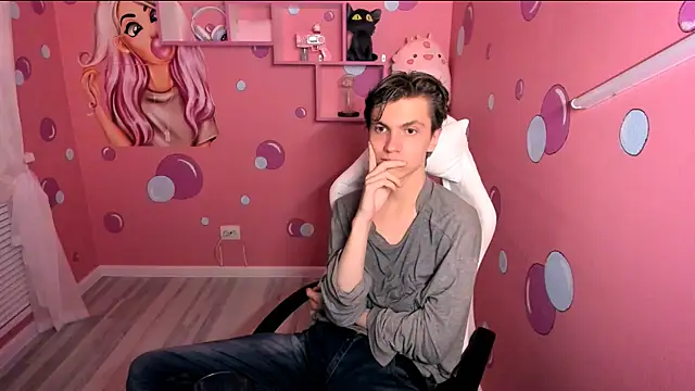 OttoWilliams online show from 10.08.25