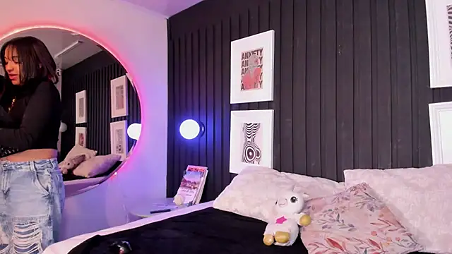 Manelyk evanss  online show from 03.18.26