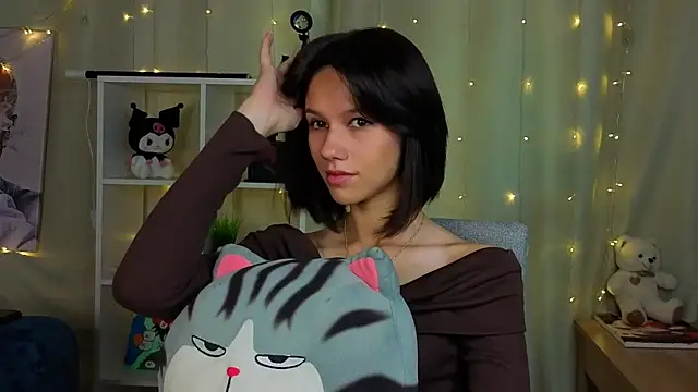 MyeshaTress online show from 09.14.25
