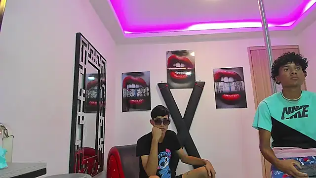 LONDON BOYS1 online show from 09.13.25