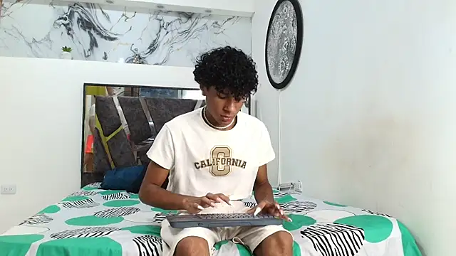 LONDON BOYS1 online show from 10.24.25