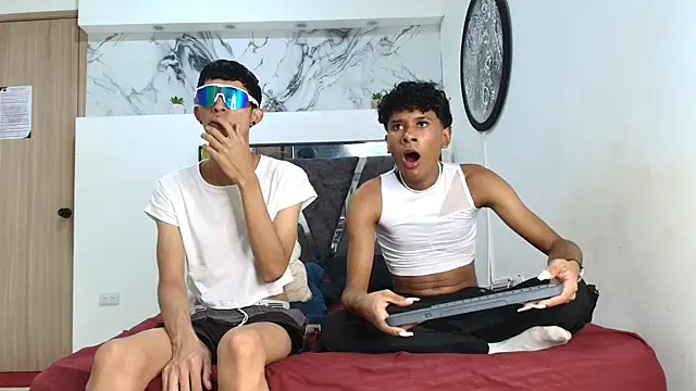 LONDON BOYS1 online show from 10.31.25