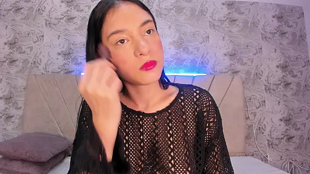 Snapshot of violet_77711 chatting on 10.23.25 violet 77711 online show from 10.23.25