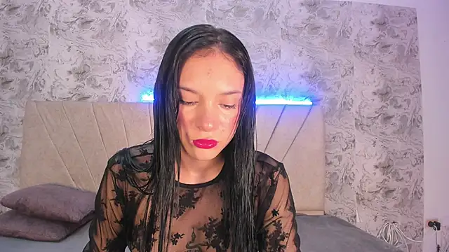 Snapshot of violet_77711 chatting on 10.28.25 violet 77711 online show from 10.28.25