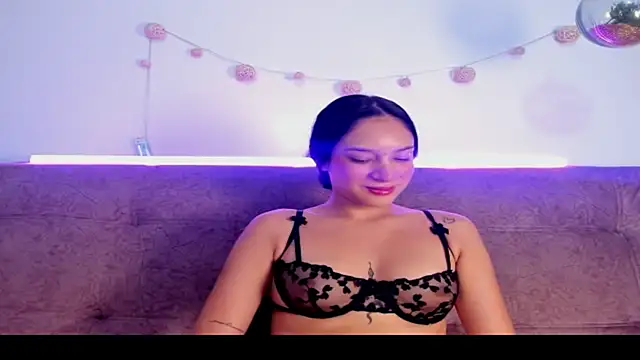 violet 77711 online show from 12.23.25