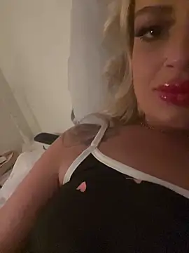 Seductive-SkyeXXX online show from 10.12.25