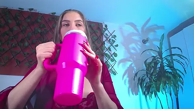 Dafne castro  online show from 02.16.26