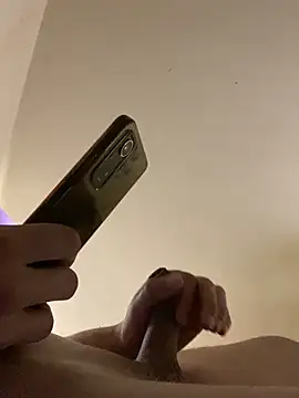 Snapshot of YHSexylove20 chatting on 11.05.25 YHSexylove20 online show from 11.05.25