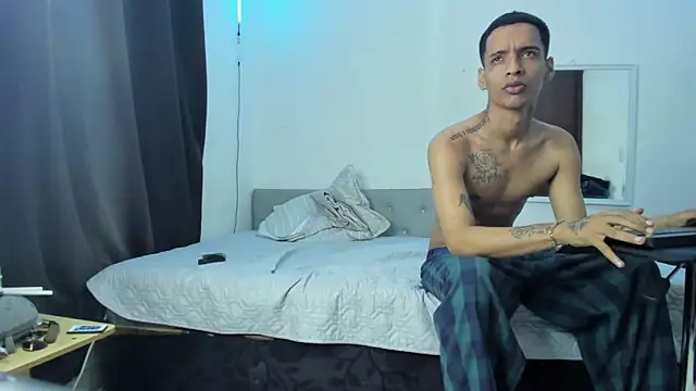 twinkDuohot online show from 10.12.25