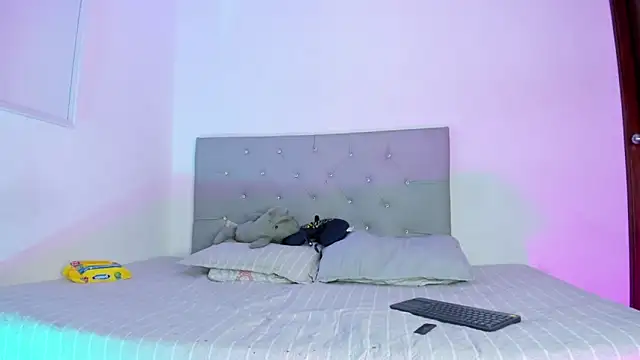 twinkDuohot online show from 02.17.26