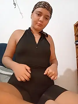 Snapshot of tony_and_katy chatting on 01.07.26 tony and katy online show from 01.07.26