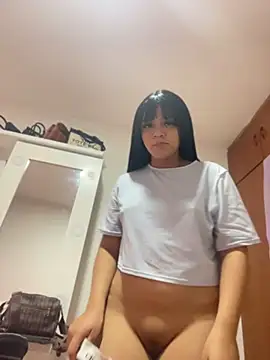 Snapshot of tony_and_katy chatting on 04.09.26 tony and katy online show from 04.09.26