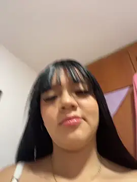 Snapshot of tony_and_katy chatting on 04.10.26 tony and katy online show from 04.10.26