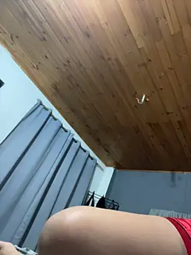 Snapshot of tony_and_katy chatting on 04.15.26 tony and katy online show from 04.15.26