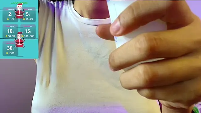 emycarver09 online show from 01.11.26