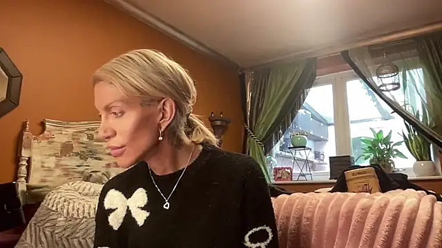 xl uk top trans online show from 01.10.26