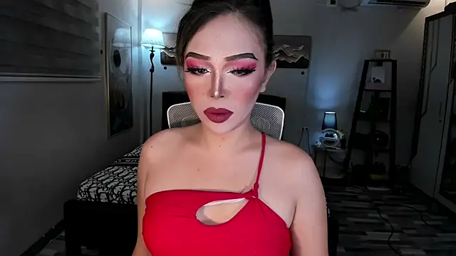 Snapshot of Lavinia_NastyGoddess chatting on 11.15.25 Lavinia NastyGoddess online show from 11.15.25