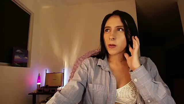 Snapshot of violethun_ chatting on 10.09.25 violethun  online show from 10.09.25