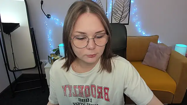 Sophi gi online show from 09.15.25