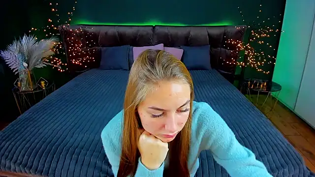 MilaAddams online show from 10.07.25