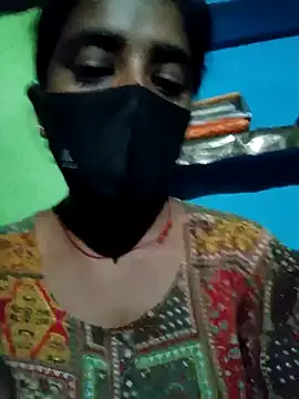 Pari queen 44 online show from 09.17.25