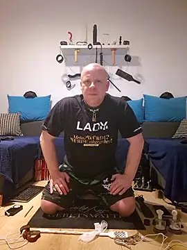 Snapshot of Sklave-Sille chatting on 02.02.26 Sklave-Sille online show from 02.02.26