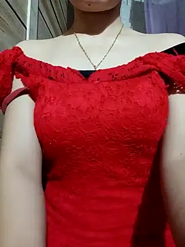 LucyyLy online show from 09.17.25