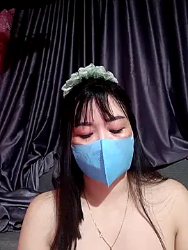 ChunkyLy online show from 09.12.25