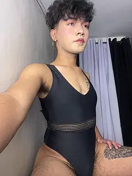 sissielil online show from 10.25.25