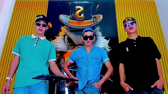 Snapshot of Dante_Brown1_ chatting on 10.13.25 Dante Brown1 online show from 10.13.25