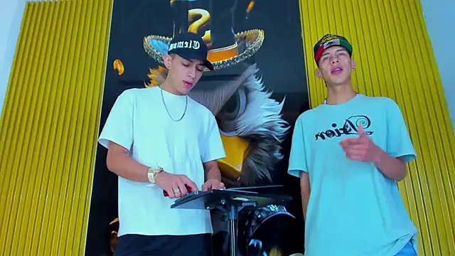 Snapshot of Dante_Brown1_ chatting on 10.18.25 Dante Brown1 online show from 10.18.25