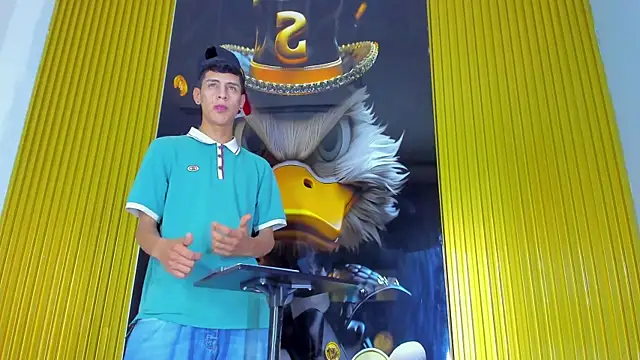 Snapshot of Dante_Brown1_ chatting on 10.24.25 Dante Brown1 online show from 10.24.25