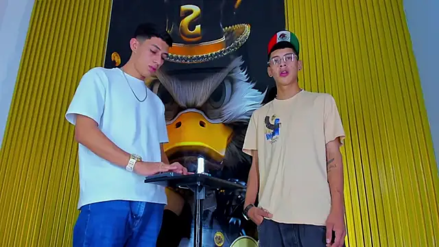 Snapshot of Dante_Brown1_ chatting on 11.02.25 Dante Brown1 online show from 11.02.25