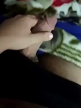 Snapshot of Yazaza1999 chatting on 10.19.25 Yazaza1999 online show from 10.19.25