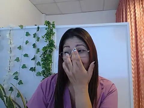 Snapshot of Manuela_lara_ chatting on 09.08.25 Manuela lara  online show from 09.08.25