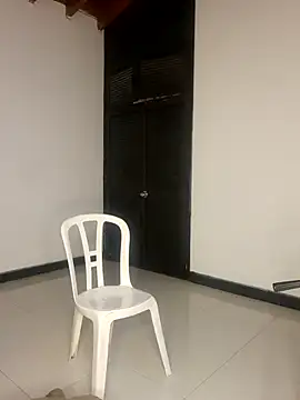 CAROLINNAGOMEZ online show from 10.11.25