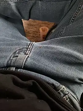 Pedro98801 online show from 12.16.25