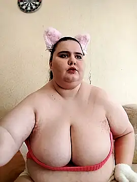 Vllada Brattz online show from 11.15.25