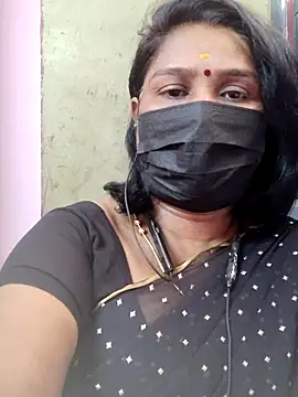 Snapshot of Tamil_Azhaghi25 chatting on 06.22.26 Tamil Azhaghi25 online show from 06.22.26