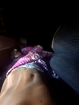 robyka000 online show from 09.15.25