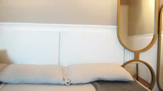 Tayler Kim online show from 10.23.25