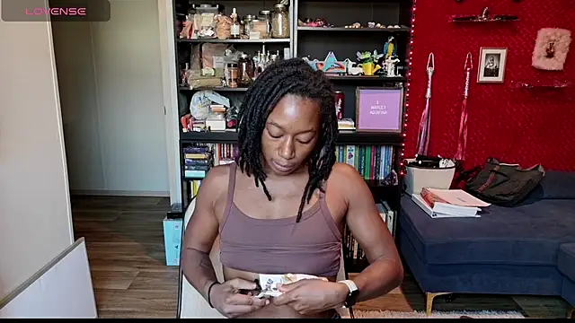 MarleyAquafina online show from 11.20.25