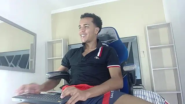 aston xvera online show from 09.21.25